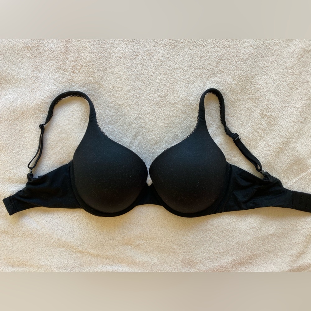 Victoria’s Secret Body By Victoria Perfect Shape Bra 32DDD(F)
